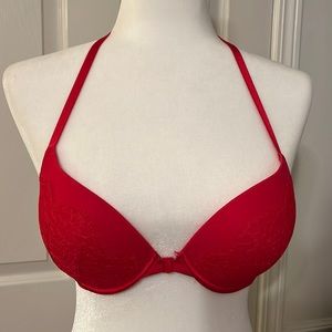 Victoria’ Secret Push-Up Bra